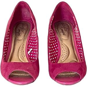 Dexflex Comfort Raspberry Peep-toe Wedge Heels